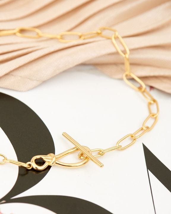 
                      
                        BRC-GPL Gold Knot T Bar Chain Bracelet
                      
                    