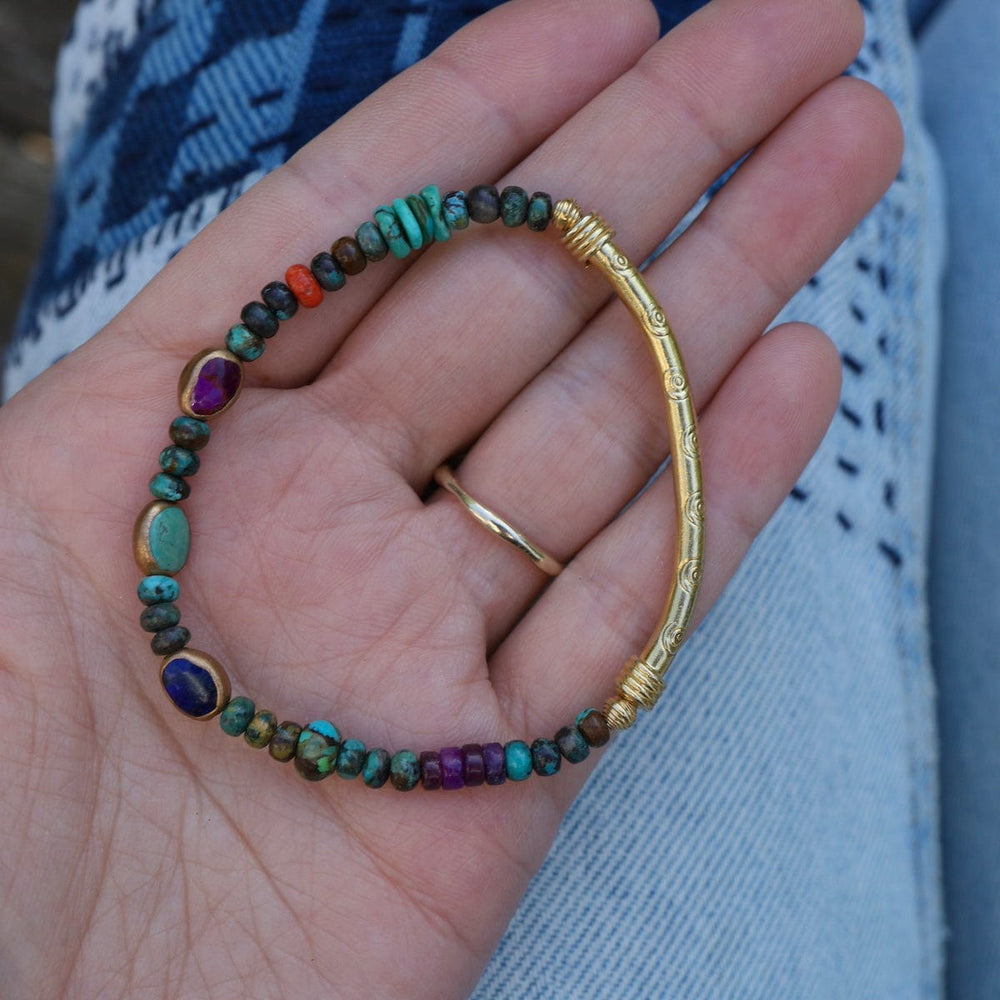 
                      
                        BRC-GPL Gold Lapis, Purple & Blue Turquoise Ovals Bracelet
                      
                    