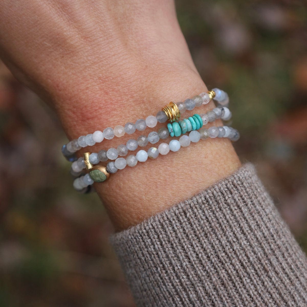 BRC-GPL Triple Elastic Round Labradorite & Gold Bracelet