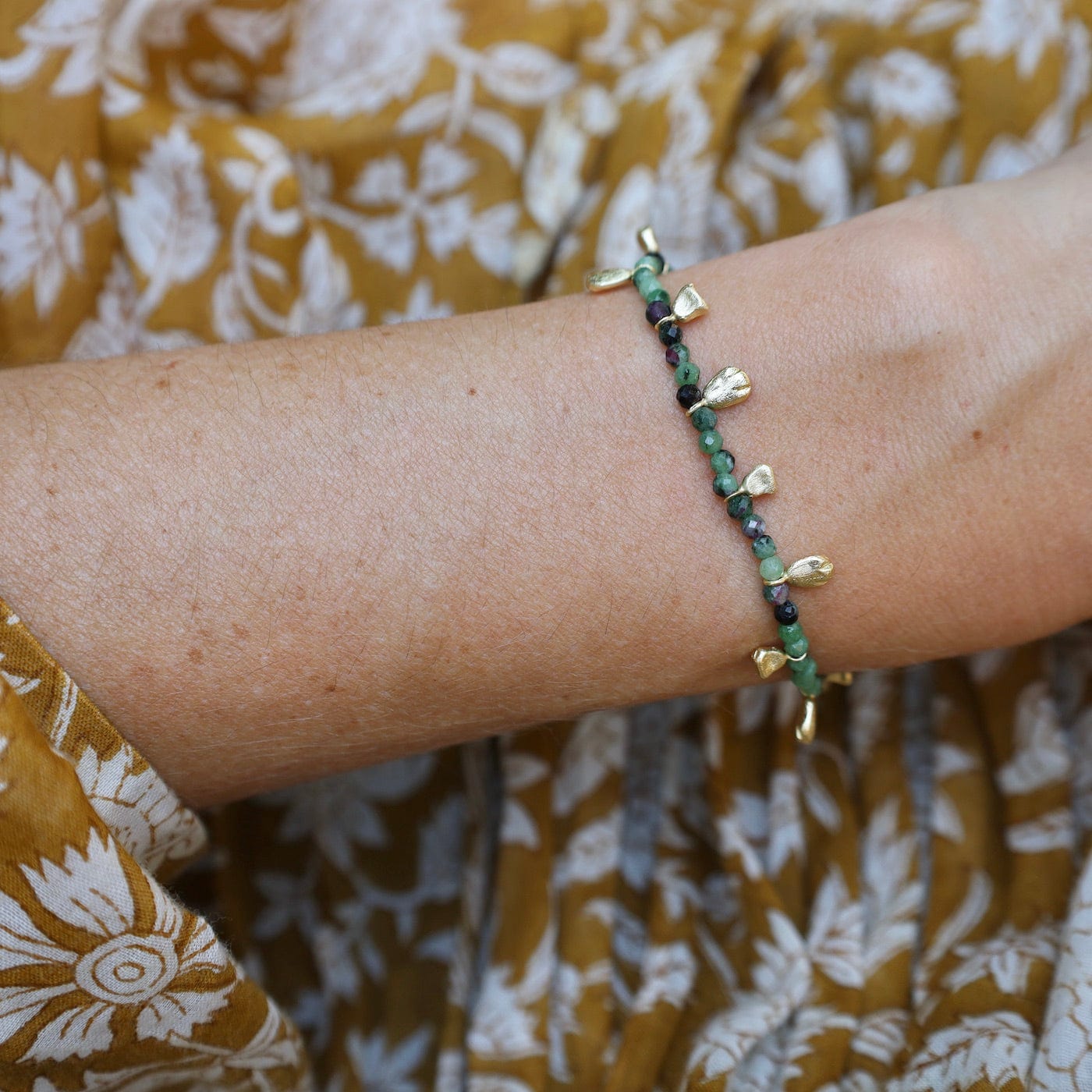 BRC-GPL Zoisite Dark Green Beaded Gold Nuggets Bracelet