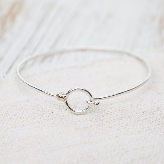 Hook-and-Loop Clasp Bangle – Dandelion Jewelry