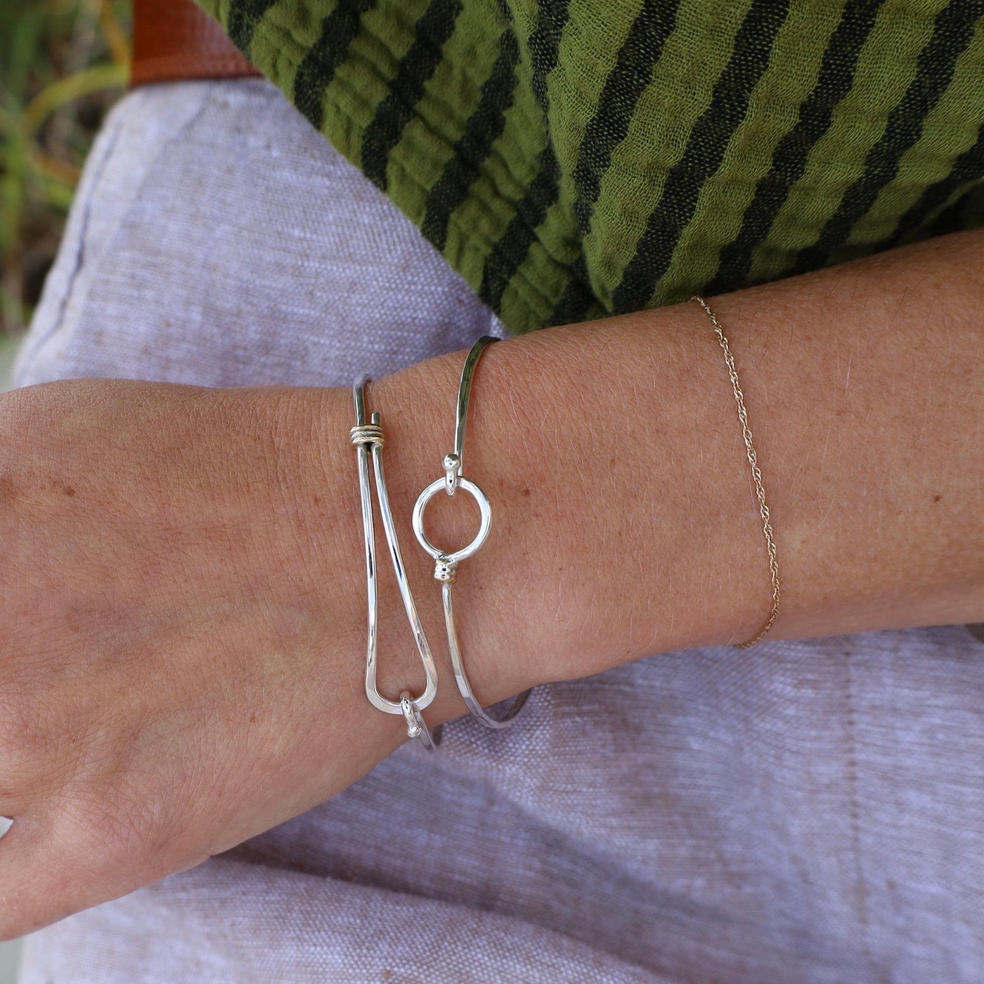 Hook Clasp Bangle – Dandelion Jewelry