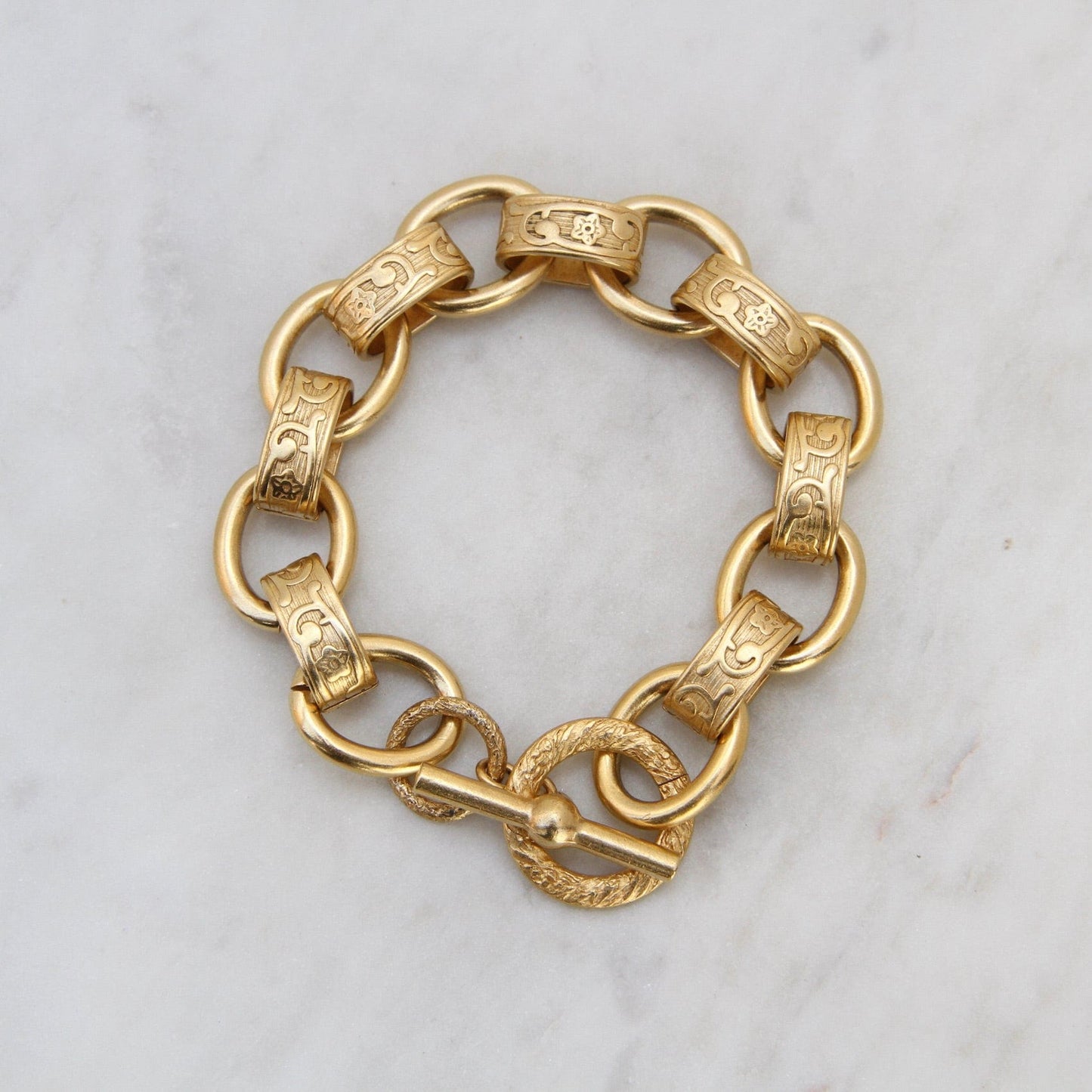 BRC-JM Alternating Pattern & Plain Link Bracelet - Gold Plate