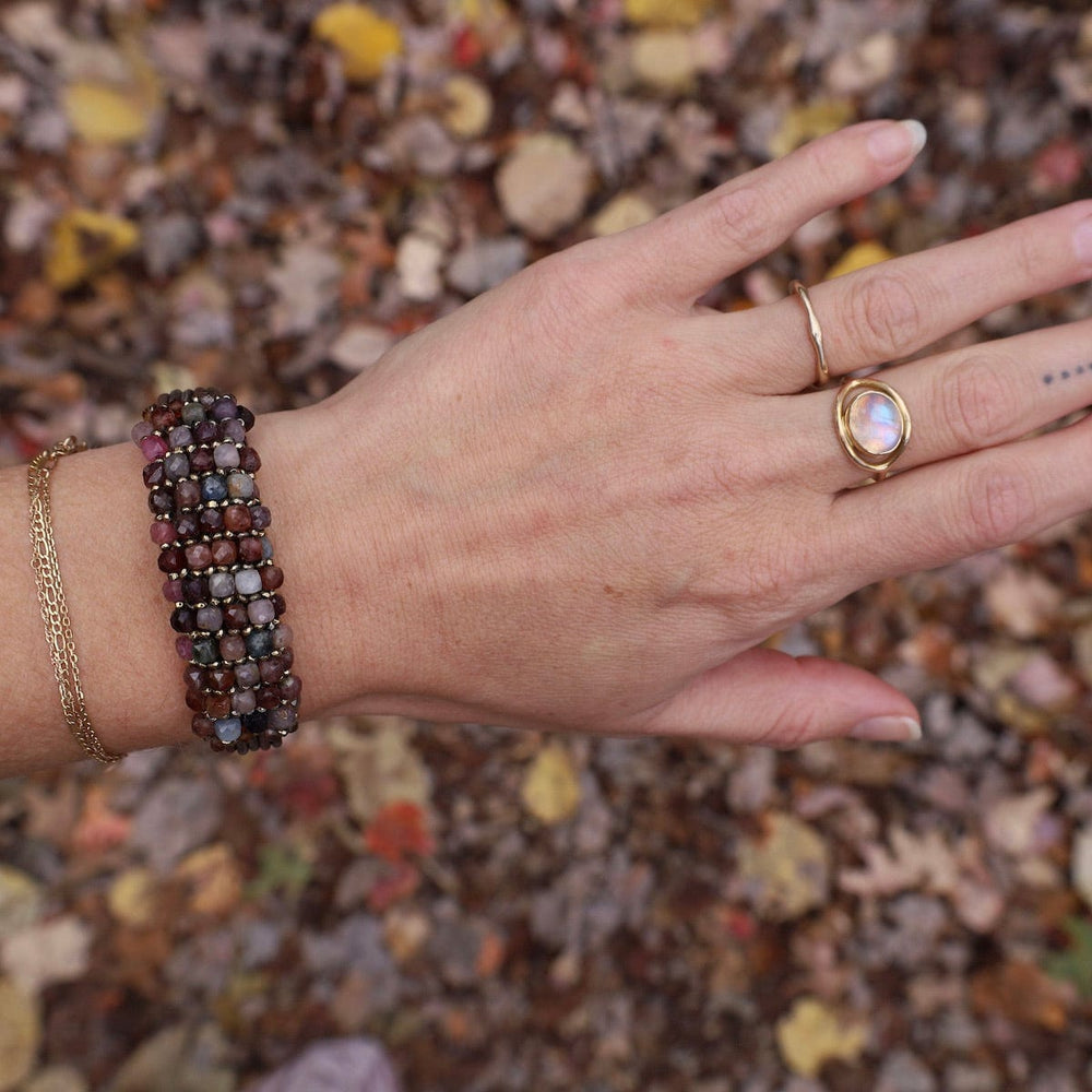 
                  
                    BRC-JM Autumn Spinel and Hematite with Hematite & Tundra Trim Bracelet
                  
                