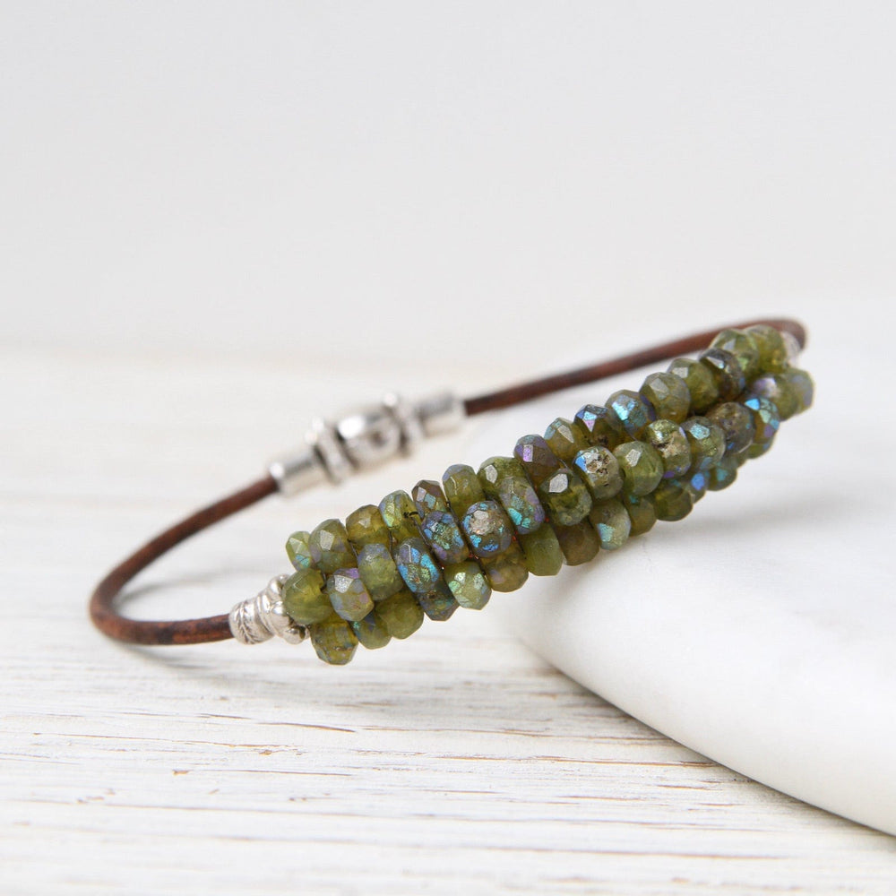 
                  
                    BRC-JM Hand Stitched Faceted Coated Green Garnet Bracelet
                  
                