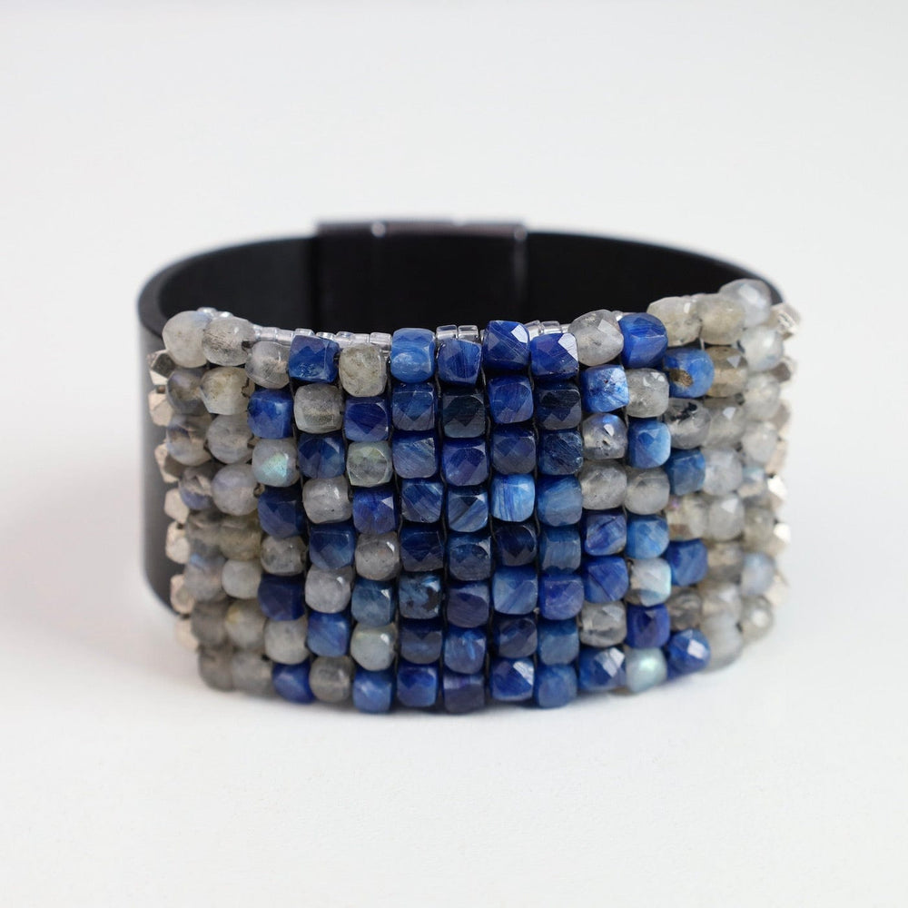 
                  
                    BRC-JM Hand Stitched Faceted Kyanite & Labadorite Cubes Leather Bracelet
                  
                