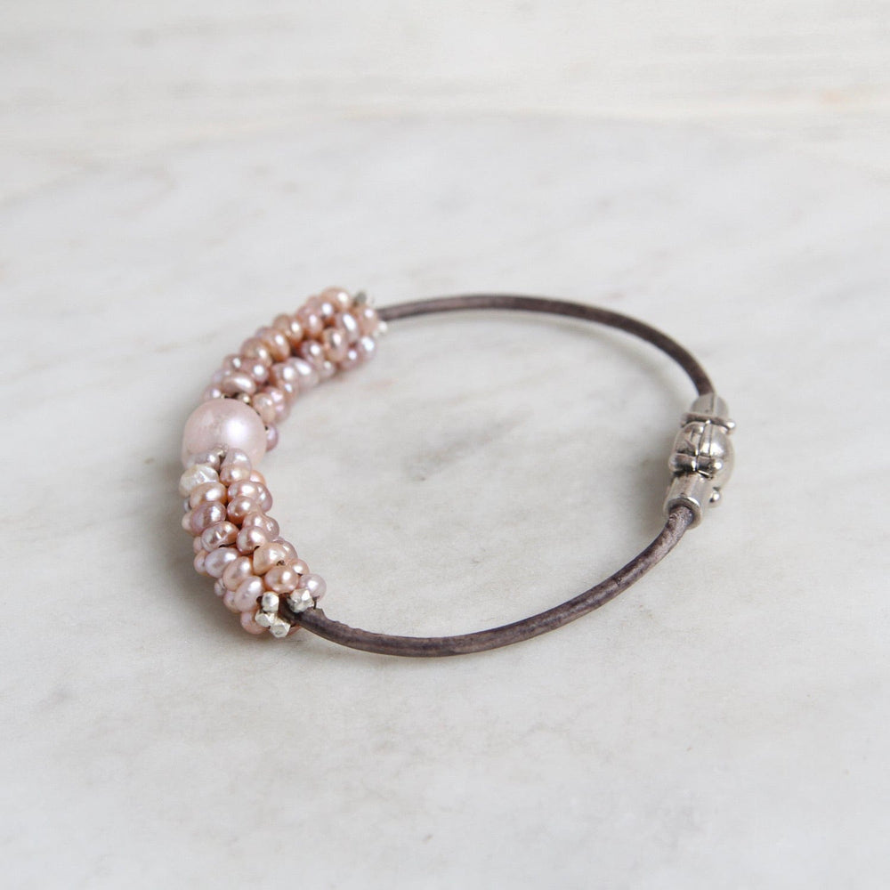 
                  
                    BRC-JM Hand Stitched Pale Pink Pearl Bracelet
                  
                