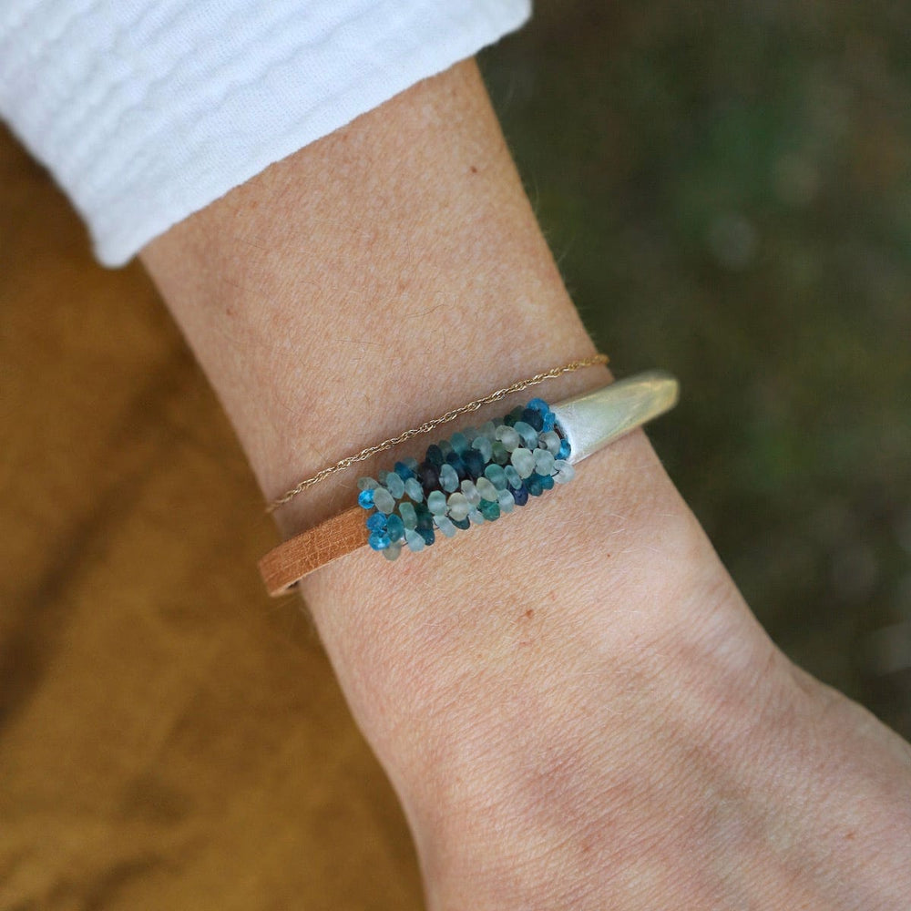 BRC-JM Hand Stitched Sea Glass with Apatite Trim Leather Bracelet