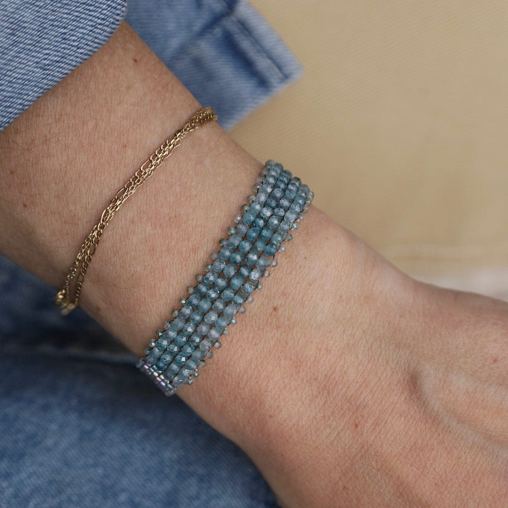 
                      
                        BRC-JM Hand Woven Soft Bracelet of Blue Zircon w tiny gre
                      
                    