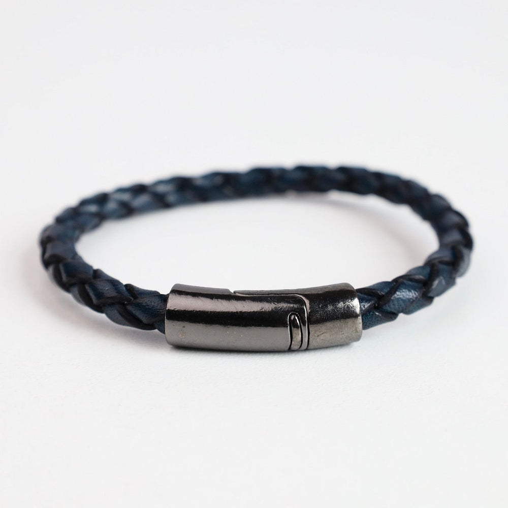 
                  
                    BRC-JM Larger Unisex Size Braided Denim Leather Bracelet
                  
                