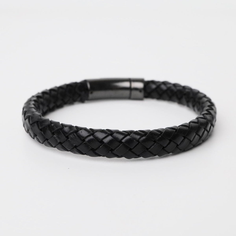 
                      
                        BRC-JM Larger UniSex Size Hand Braided Black Leather 6m G
                      
                    