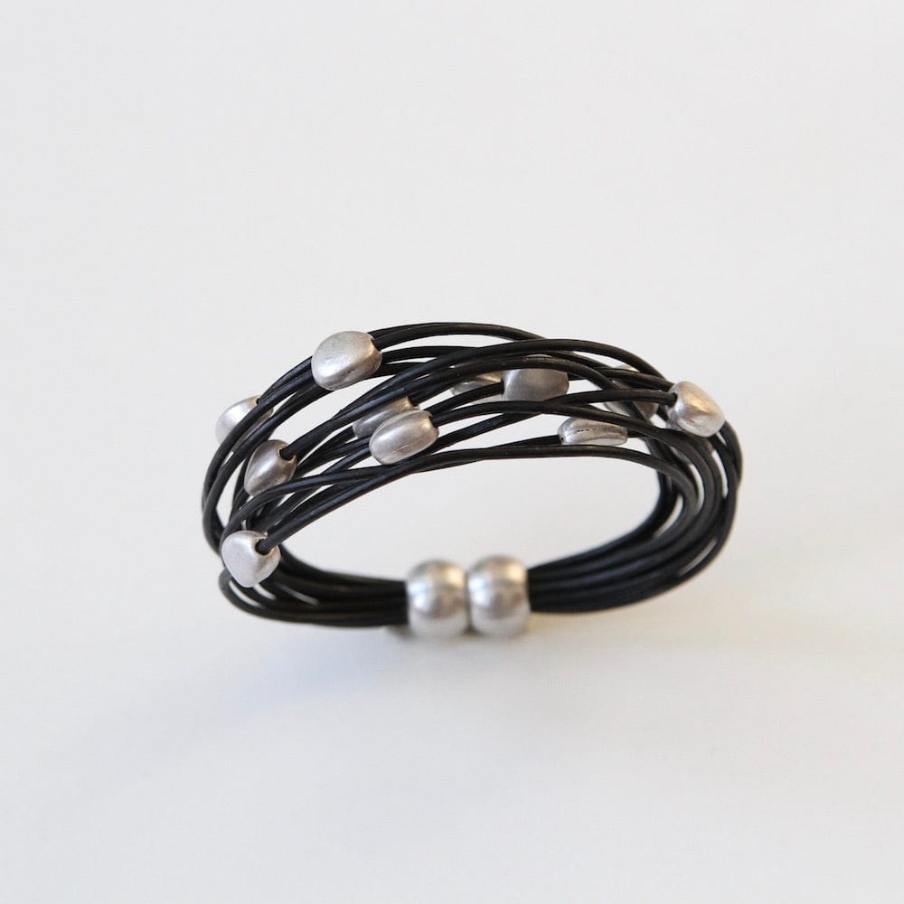 
                  
                    BRC-JM MULTI PEBBLE SILVER/ BLACK MAGNETIC BRACELET
                  
                