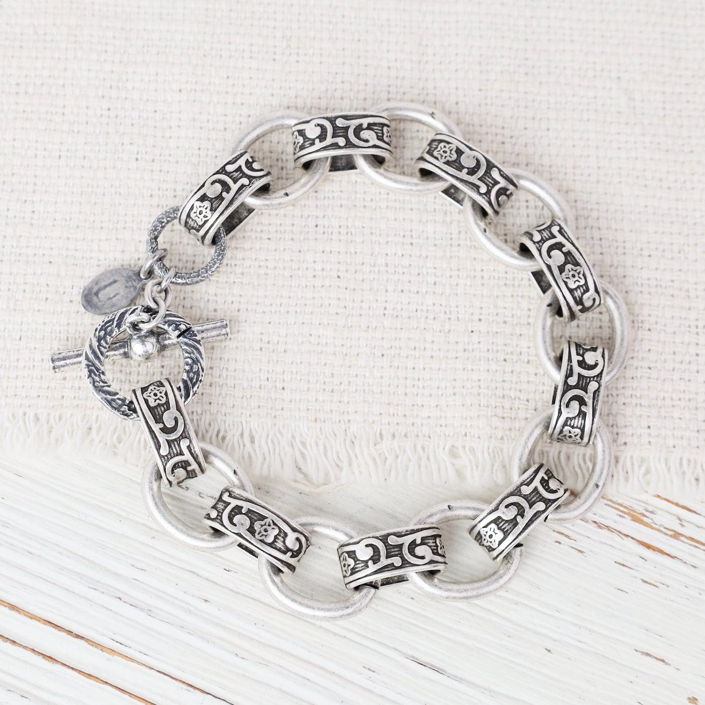 BRC-JM Old Silver Alternating Pattern & Plain Link Bracelet