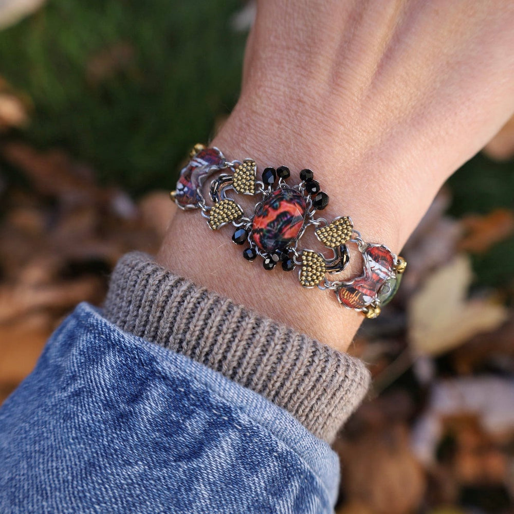 
                      
                        BRC-JM Oriental Hues Mila Bracelet
                      
                    