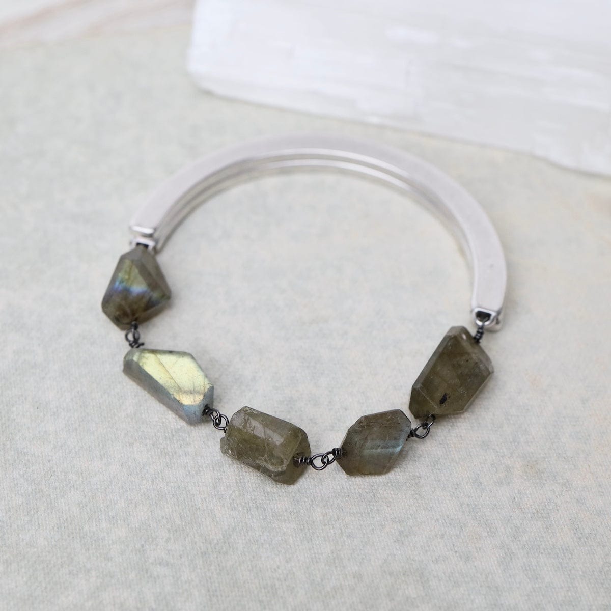 BRC-JM Single Bead Chain of Labradorite Bracelet