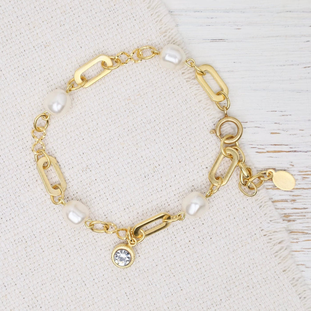 BRC-JM White Crystal Pearl Station Bracelet