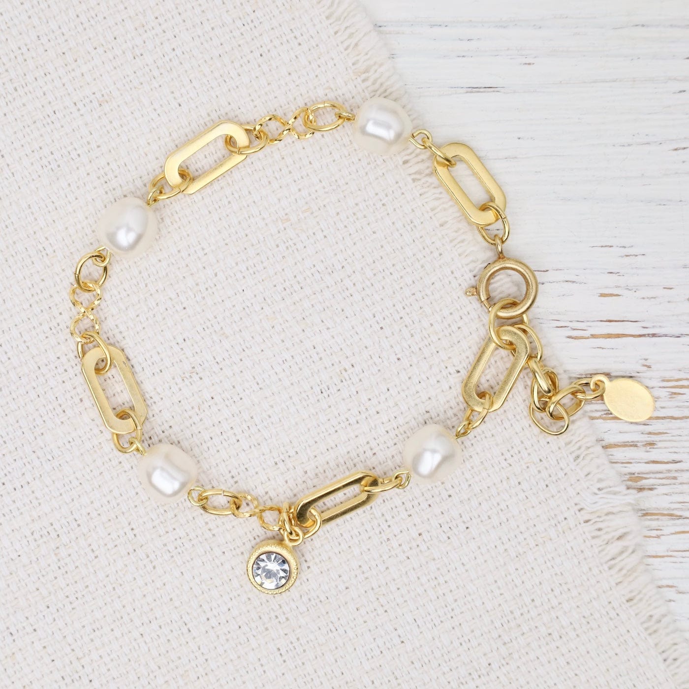 BRC-JM White Crystal Pearl Station Bracelet