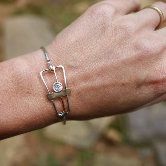 Mixed Metal Open Wire Clasp Bracelet – Dandelion Jewelry