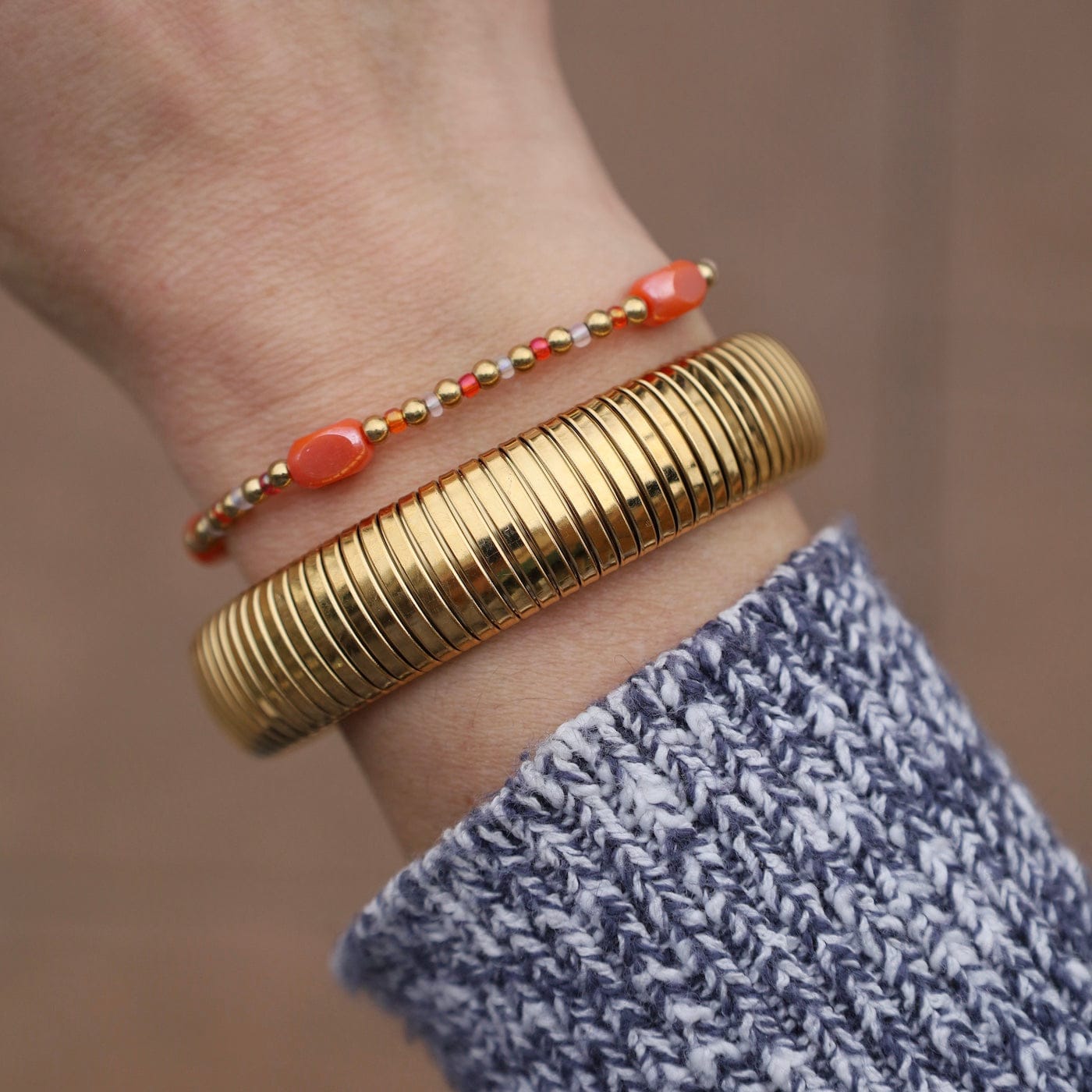 BRC-S.STL Here, There & Everywhere Pop Of Color Bracelet in Fire Coral