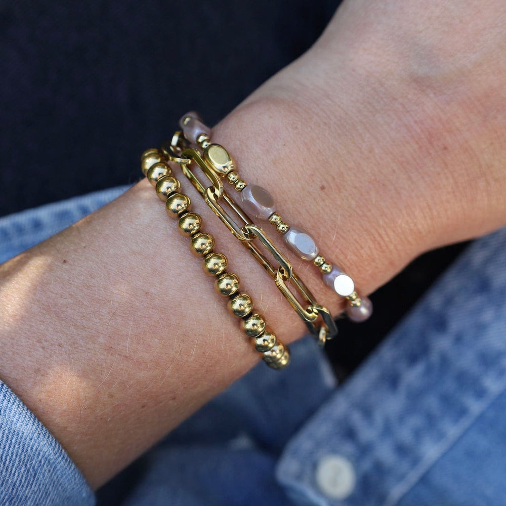 
                  
                    BRC-S.STL Paperclip Chain Bracelet in Gold Plated Stainless Steel
                  
                