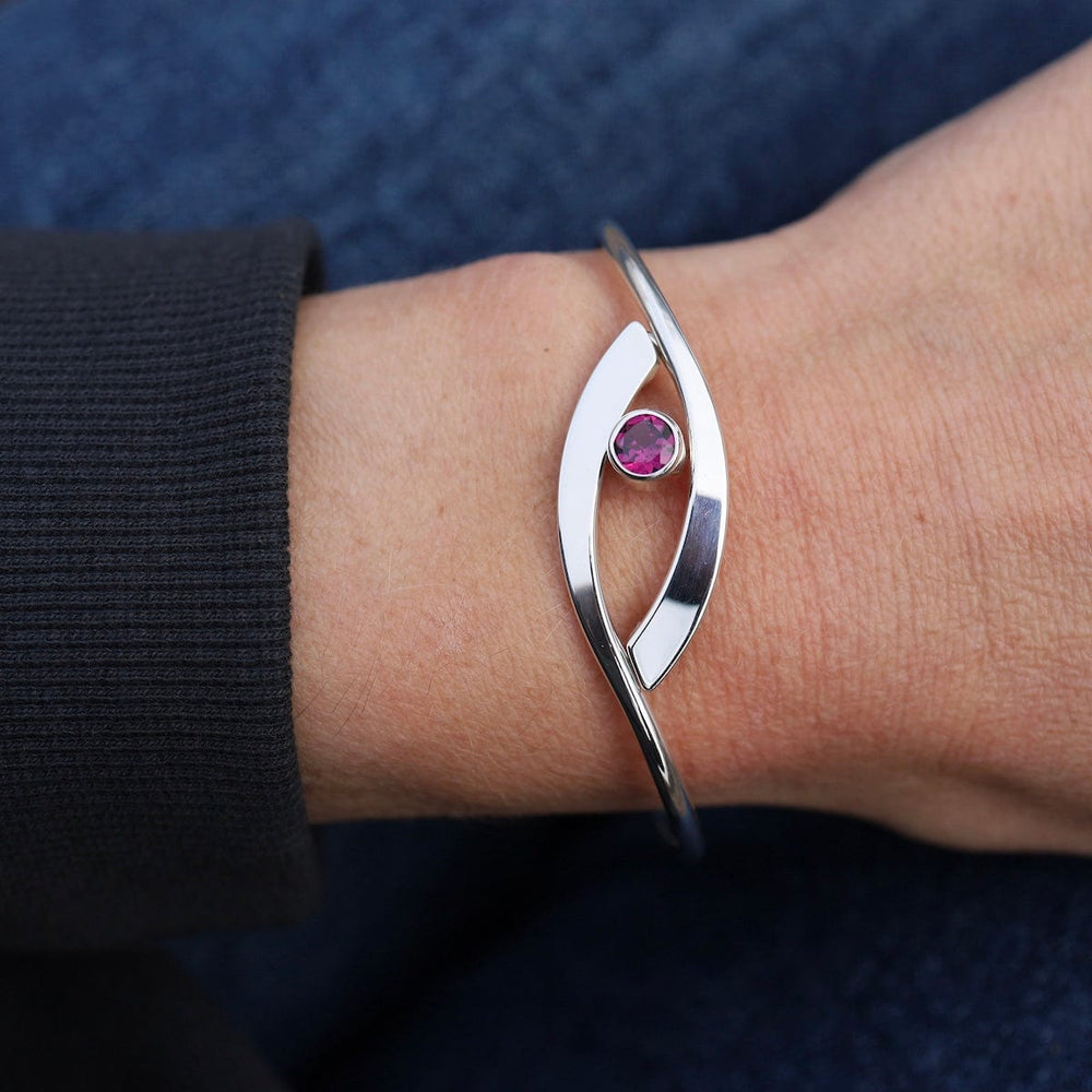 
                  
                    BRC SENSANTIONAL SWING BRACELET - SS, LM, RHODOLITE GA
                  
                