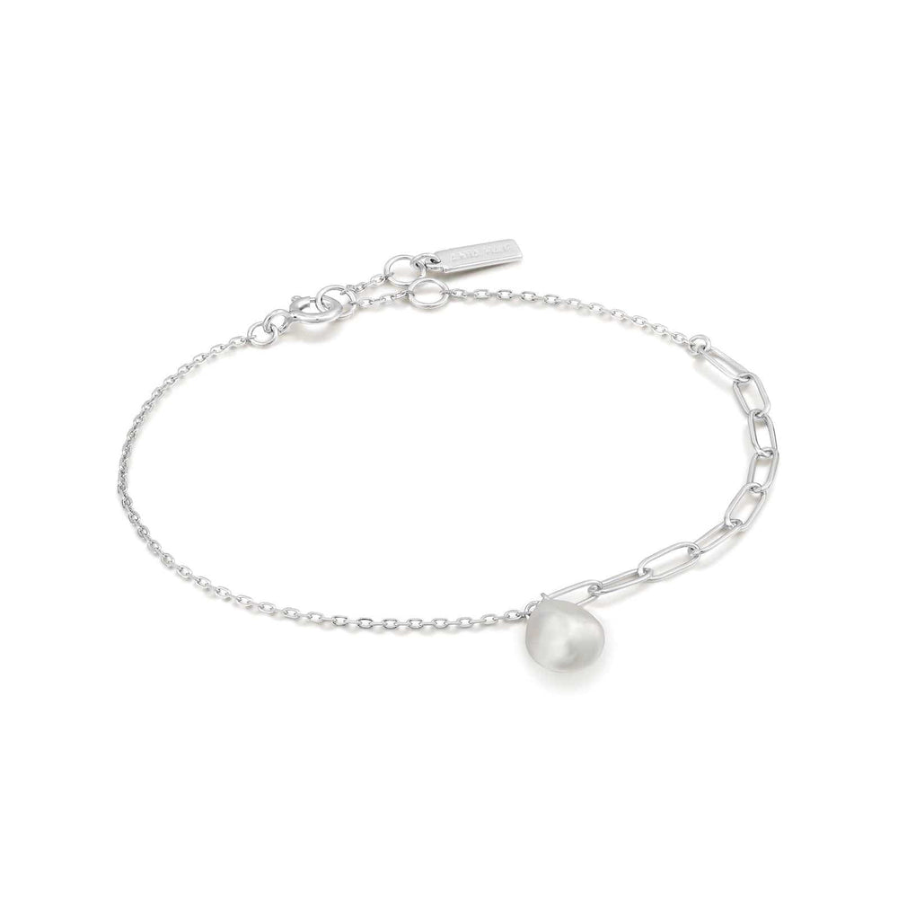 
                      
                        BRC Silver Pearl Chunky Bracelet
                      
                    