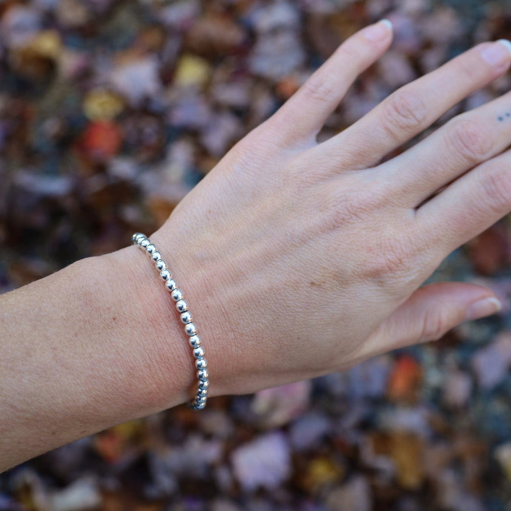 
                      
                        BRC-SPL Silver Plated Hematite Staples Bracelet
                      
                    