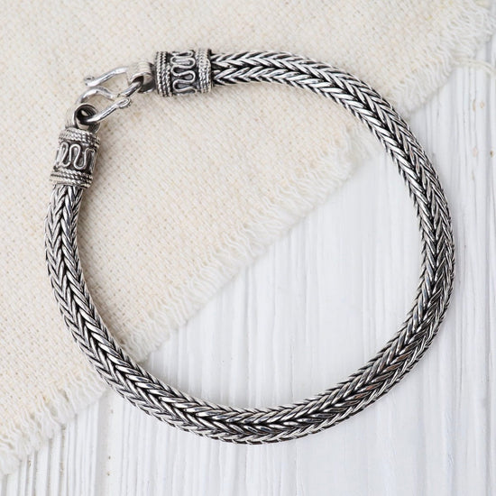 BRC Sterling Silver Flat Woven Bali Chain Bracelet