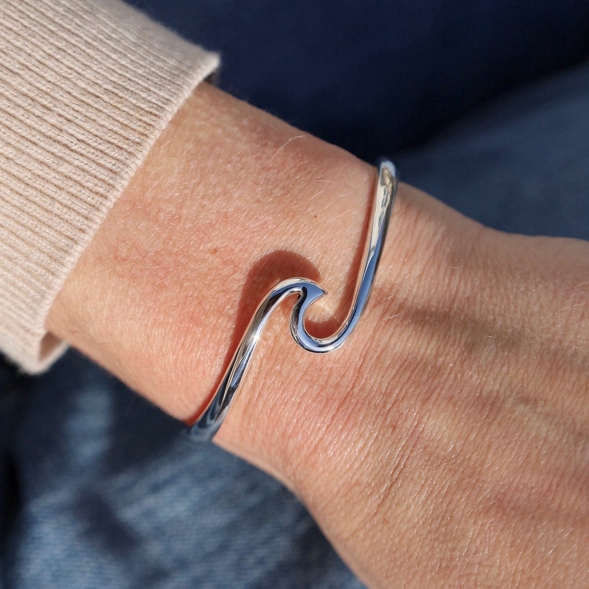 Sterling Silver Heavy Wave Cuff – Dandelion Jewelry