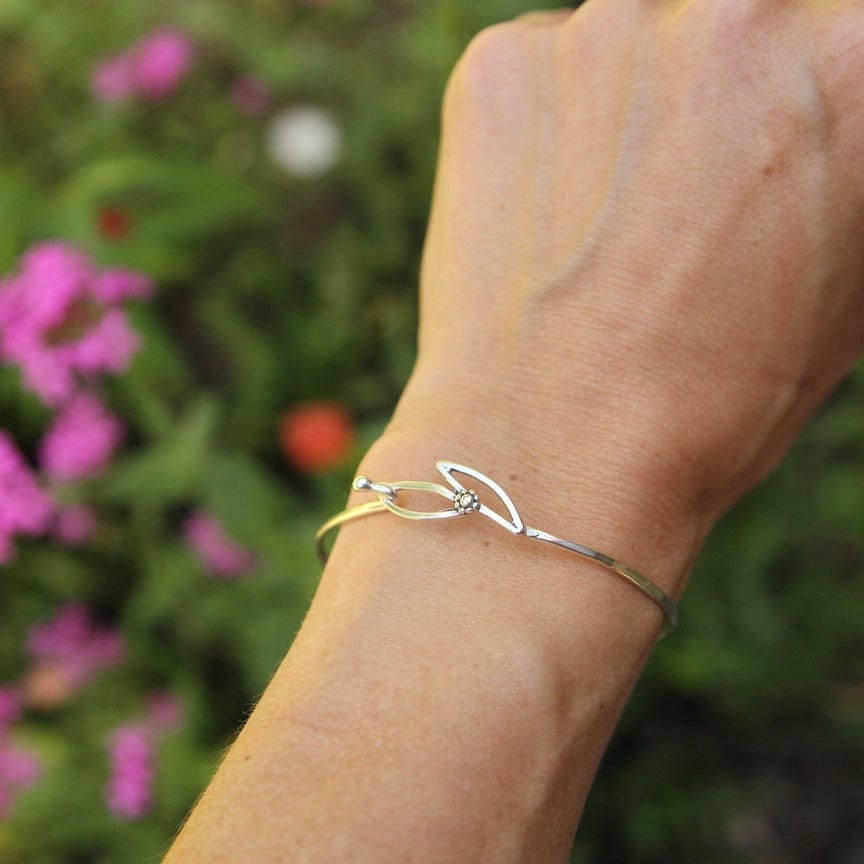 Sterling Silver Hook Bangle with Double Leaf