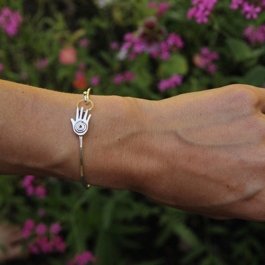 BRC Sterling Silver Hook Bangle with Hand with Spiral