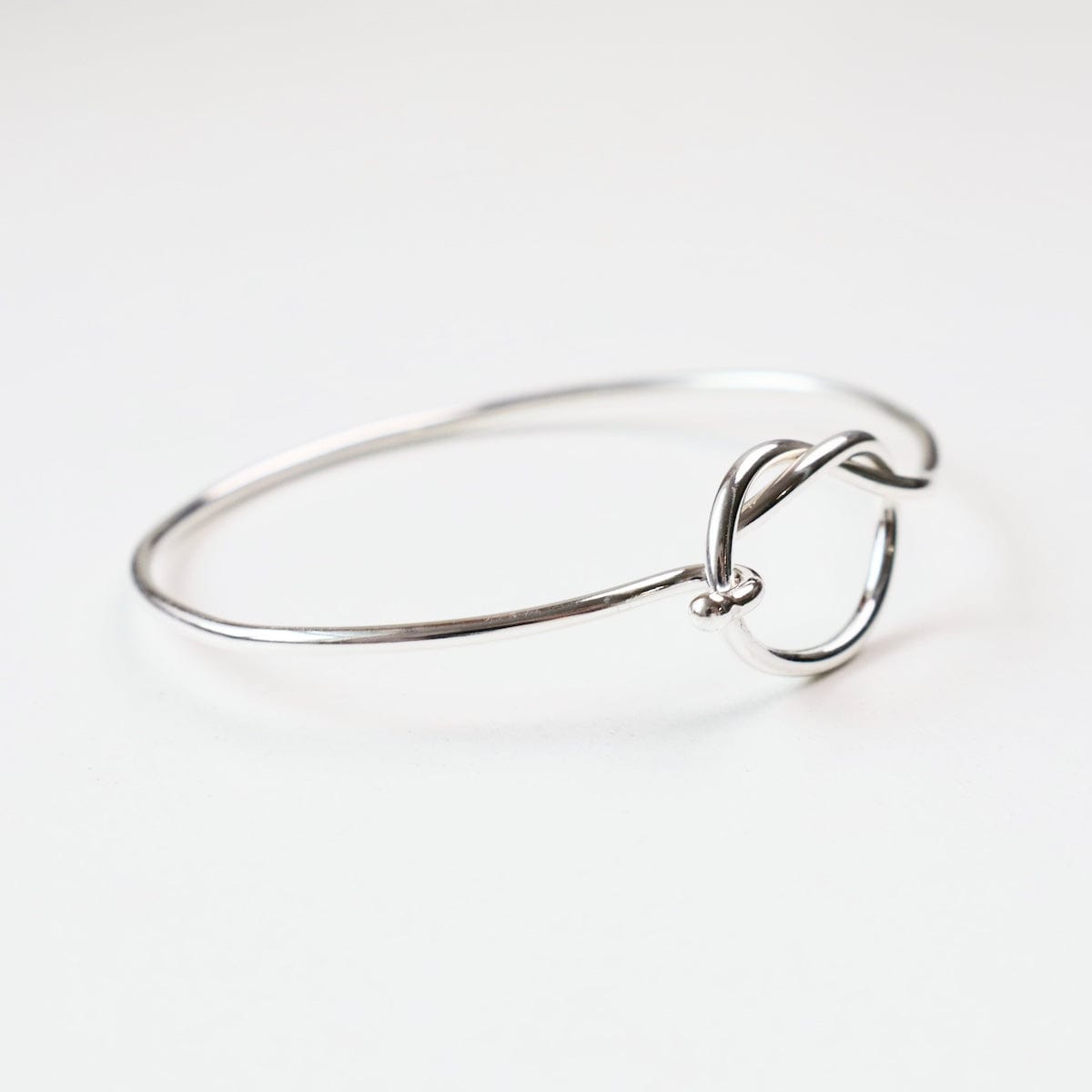 BRC Sterling Silver Knot Latching Bracelet