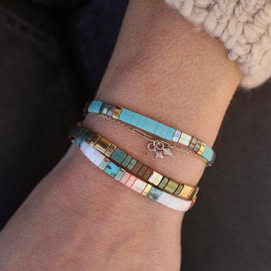 How To Make A Multi-bead Memory Wire Bracelet - Running With Sisters
