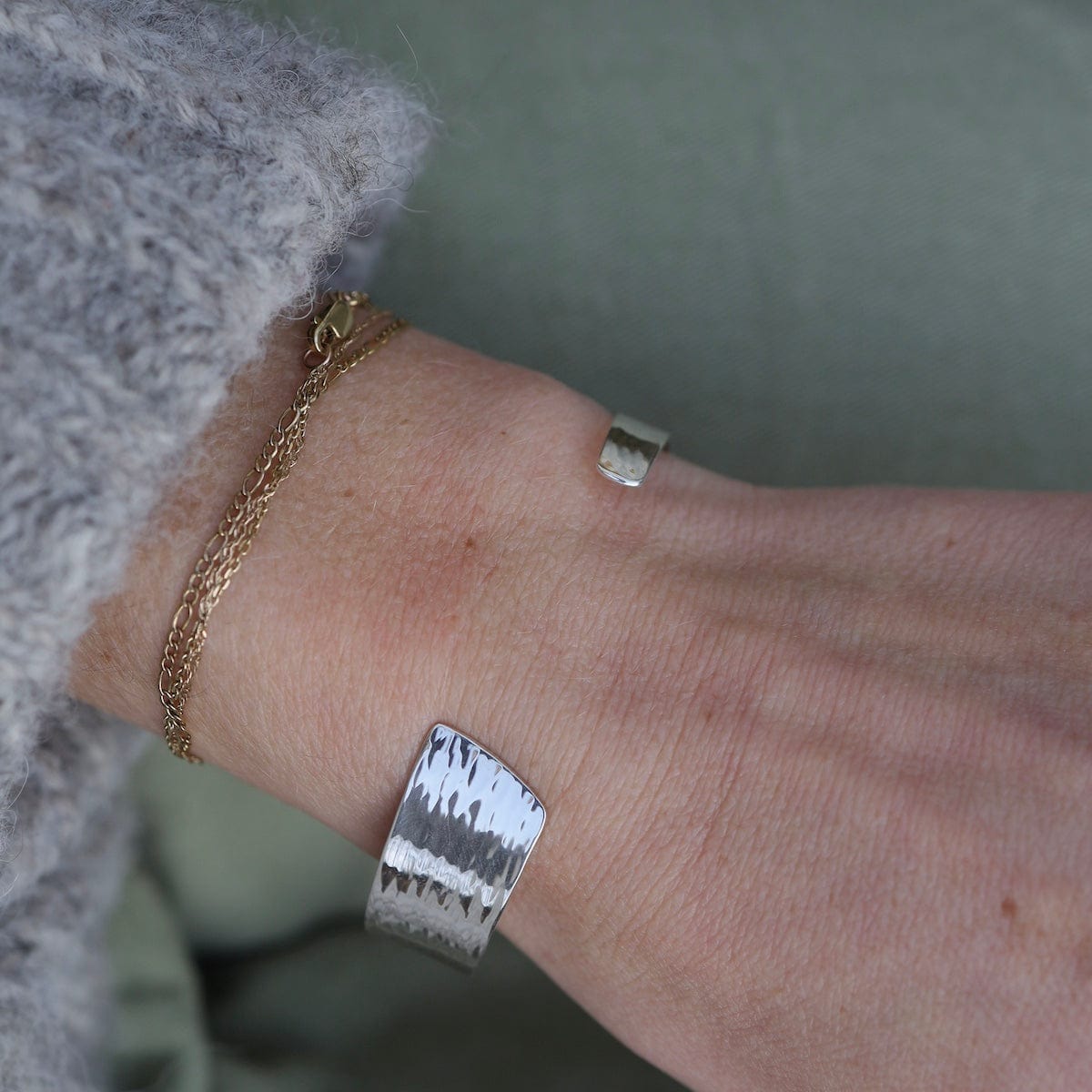 BRC Tapered Narrow Hammered Cuff
