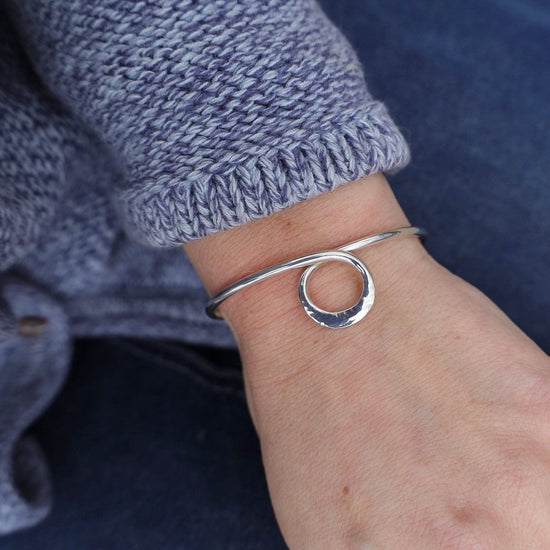 BRC Thin Hammered Cuff With Center Circle Loop