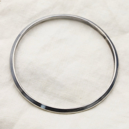 Load image into Gallery viewer, BRC Thin Triangle Bangle in Oxidized Silver
