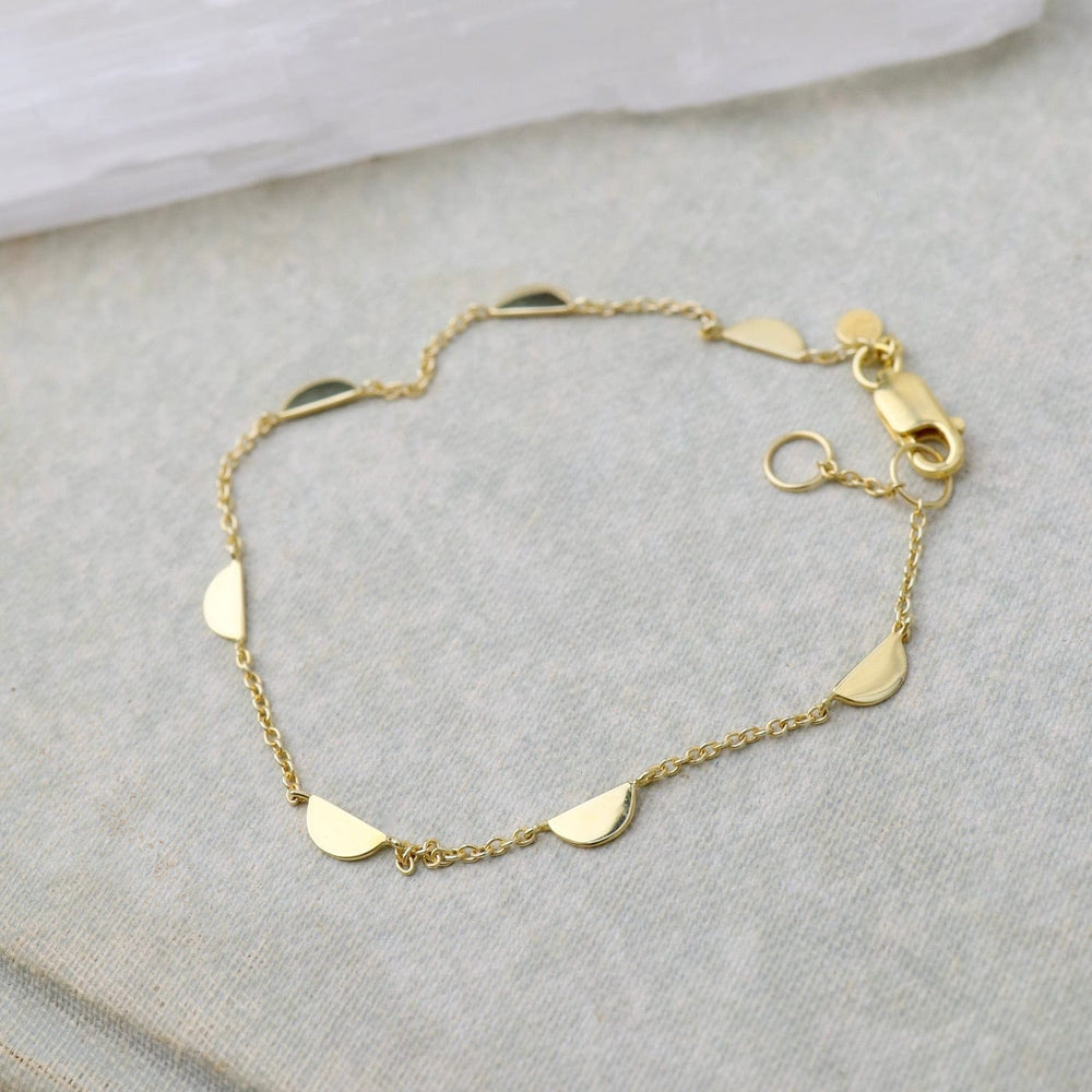 
                  
                    BRC-VRM D Station Bracelet - Gold Vermeil
                  
                