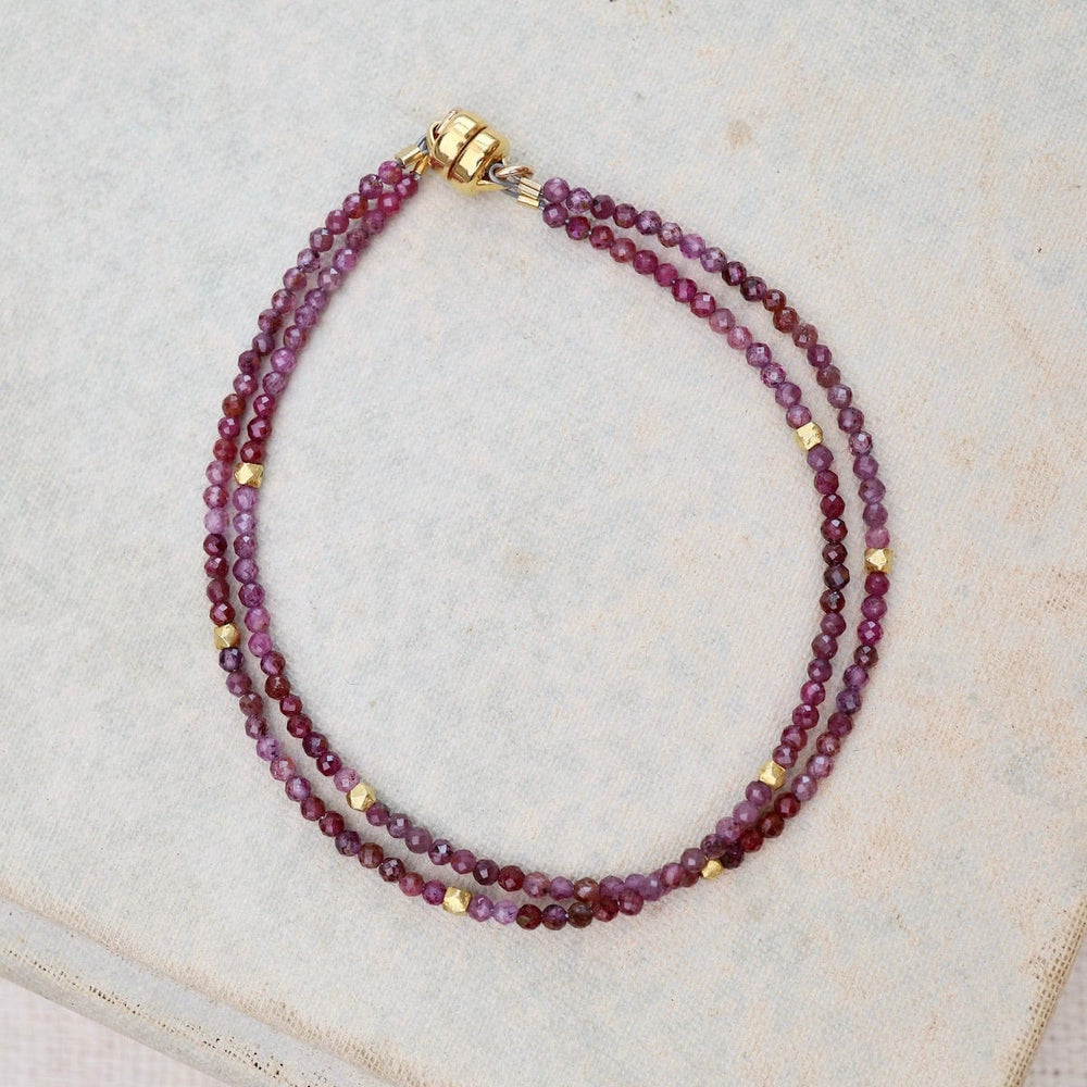 
                      
                        BRC-VRM Double Ruby Magnetic Clasp Bracelet
                      
                    