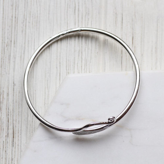 BRC Wave with Coiled By-Pass Bangle