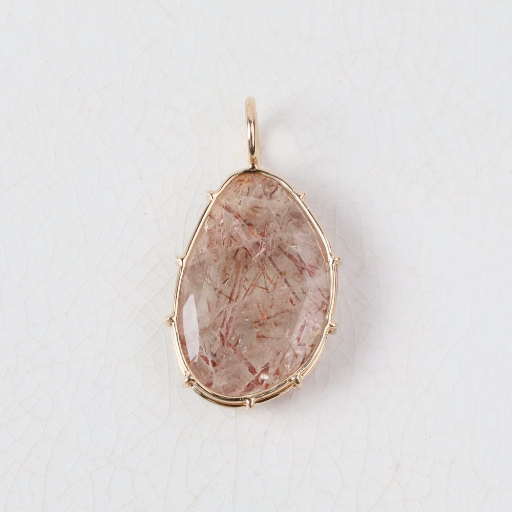 
                  
                    CHM-14K Medium Red Rutilated Quartz Harriet Stone
                  
                