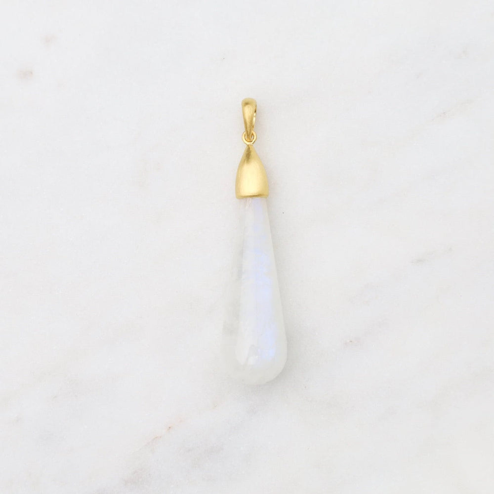 
                  
                    CHM-GPL Smooth Drop Rainbow Moonstone Pendant
                  
                