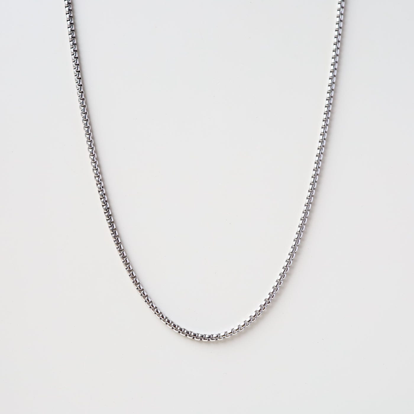 CHN Rhodium Plated Silver Rounded Box Chain - 18"