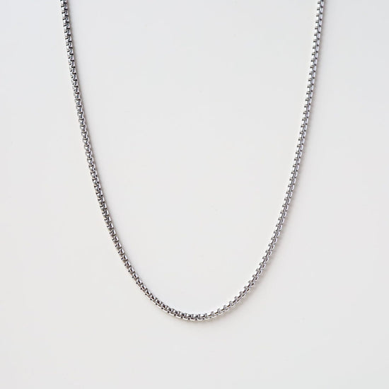 CHN Rhodium Plated Silver Rounded Box Chain - 18"