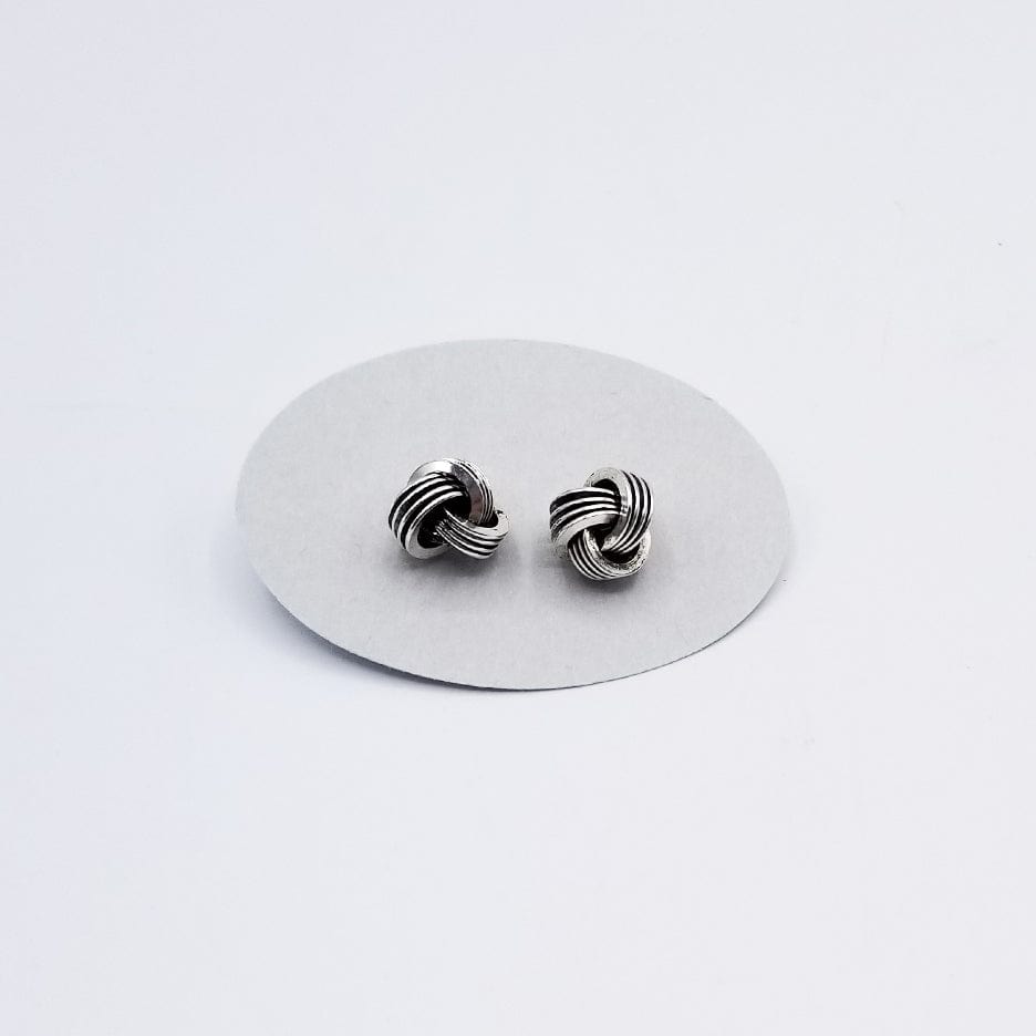 
                      
                        EAR 10mm OXIDIZED STERLING SILVER KNOT
                      
                    