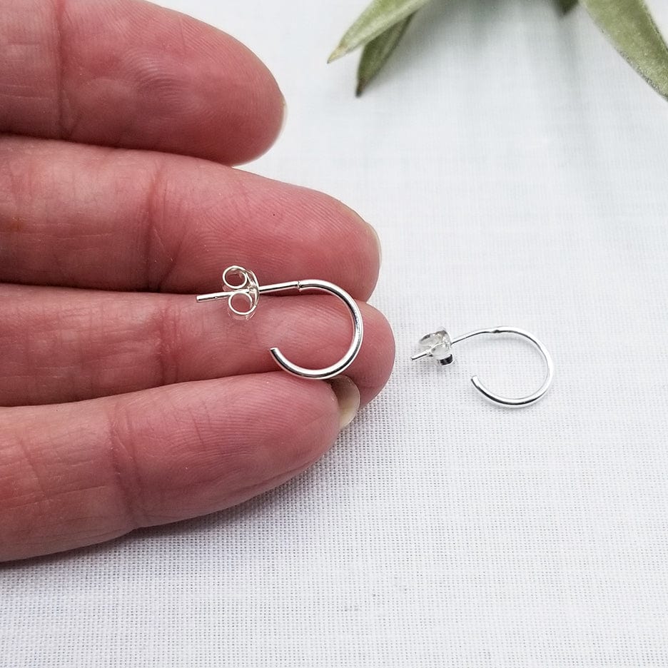 EAR 10mm STERLING SILVER HOOP