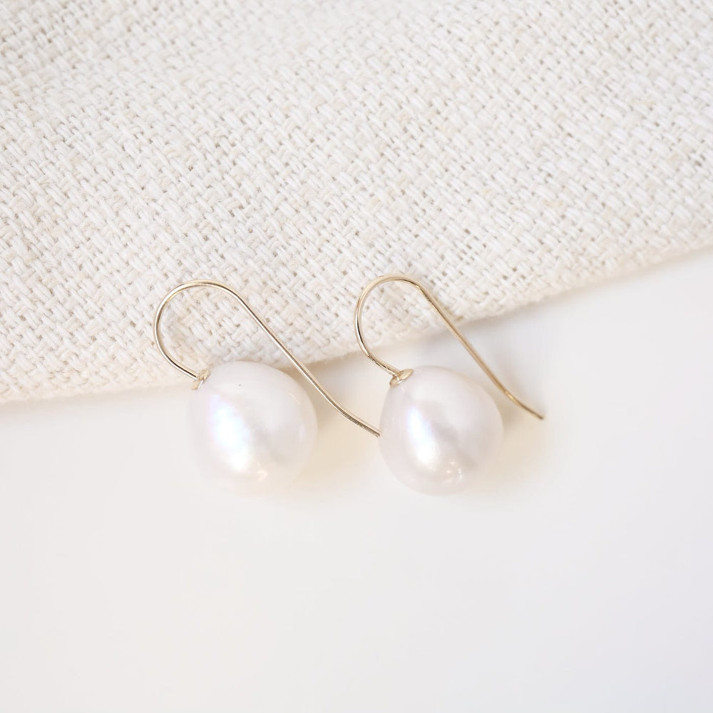 
                      
                        EAR-14K 14k Gold 20mm Baroque Pearl Drop Earrings
                      
                    