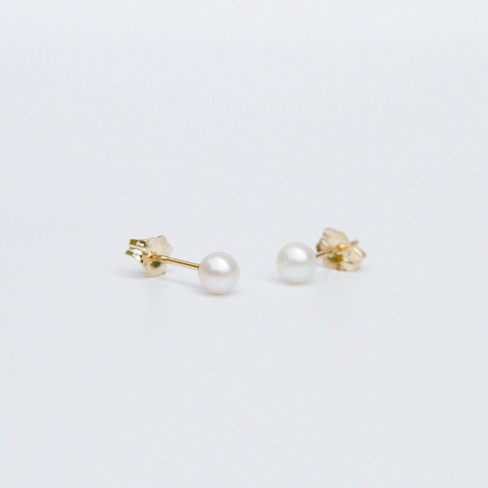 
                      
                        EAR-14K 14k Gold 4mm Pearl Post Earrings
                      
                    