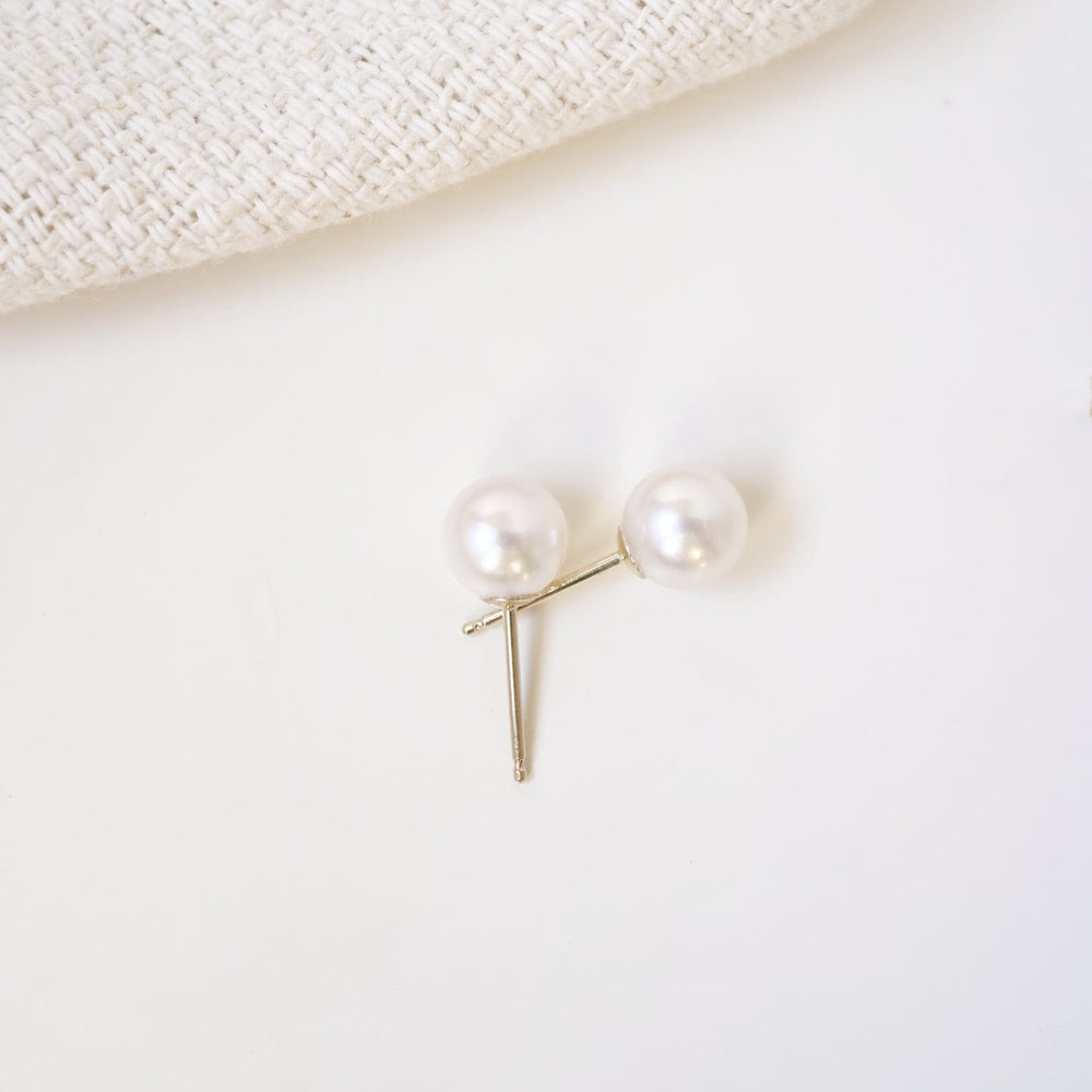 
                      
                        EAR-14K 14k Gold 7mm Pearl Post Earring
                      
                    