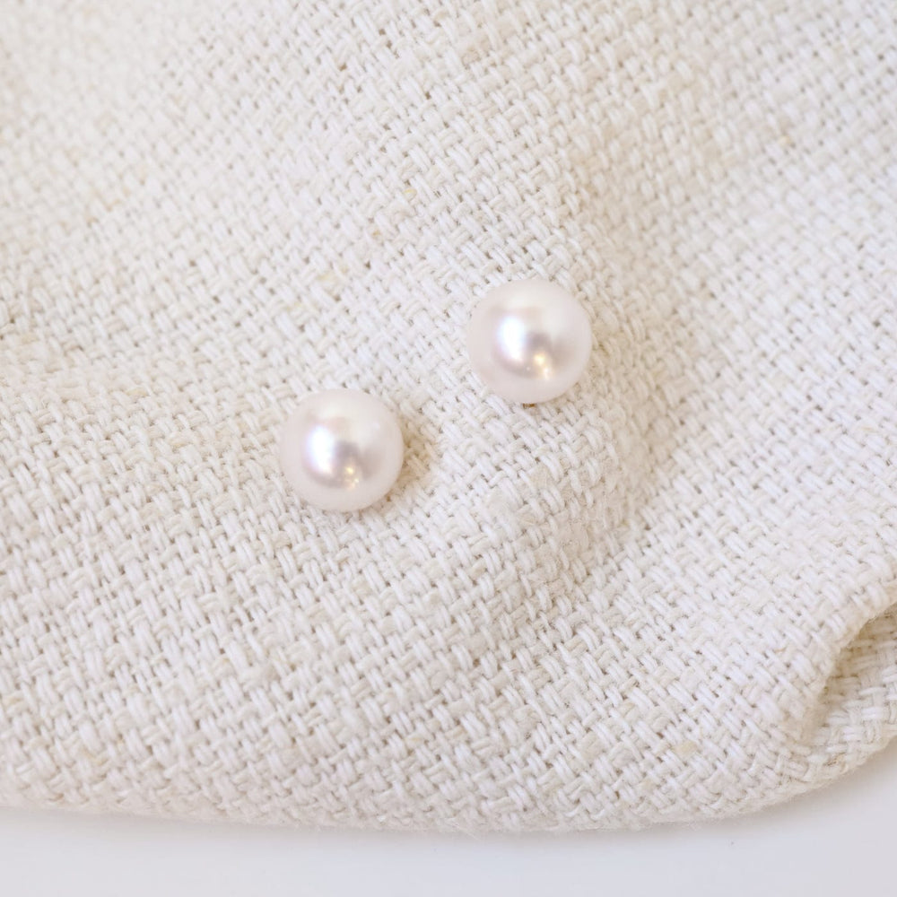 
                      
                        EAR-14K 14k Gold 8mm Pearl Post Earrings
                      
                    