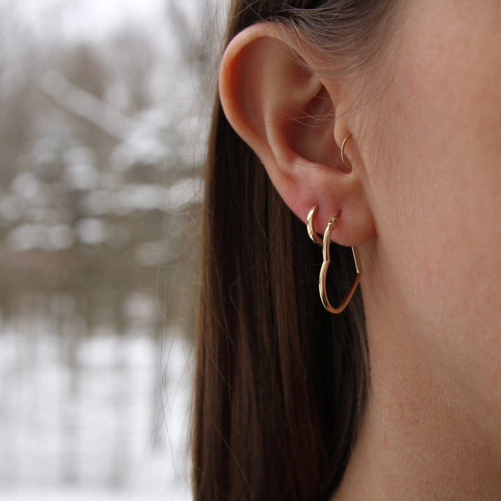 
                      
                        EAR-14K 14k Gold Heart Hoops
                      
                    